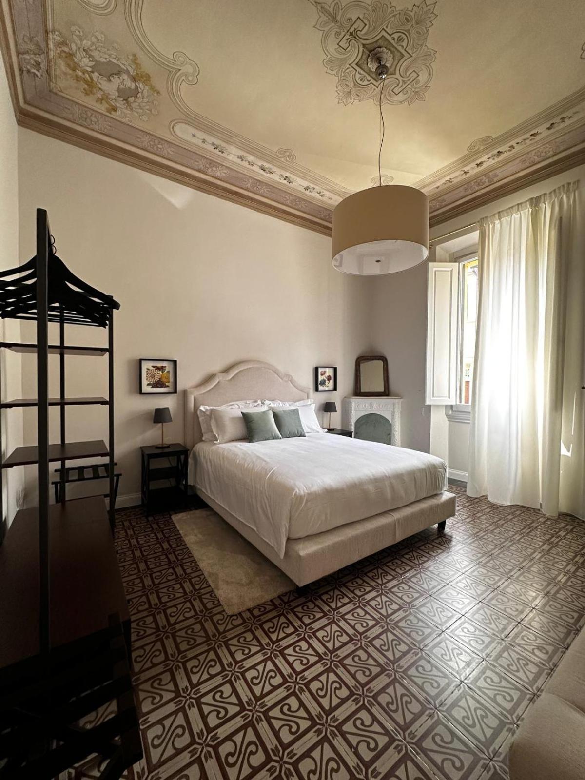4 Suites, Frescoes And Garden Florence