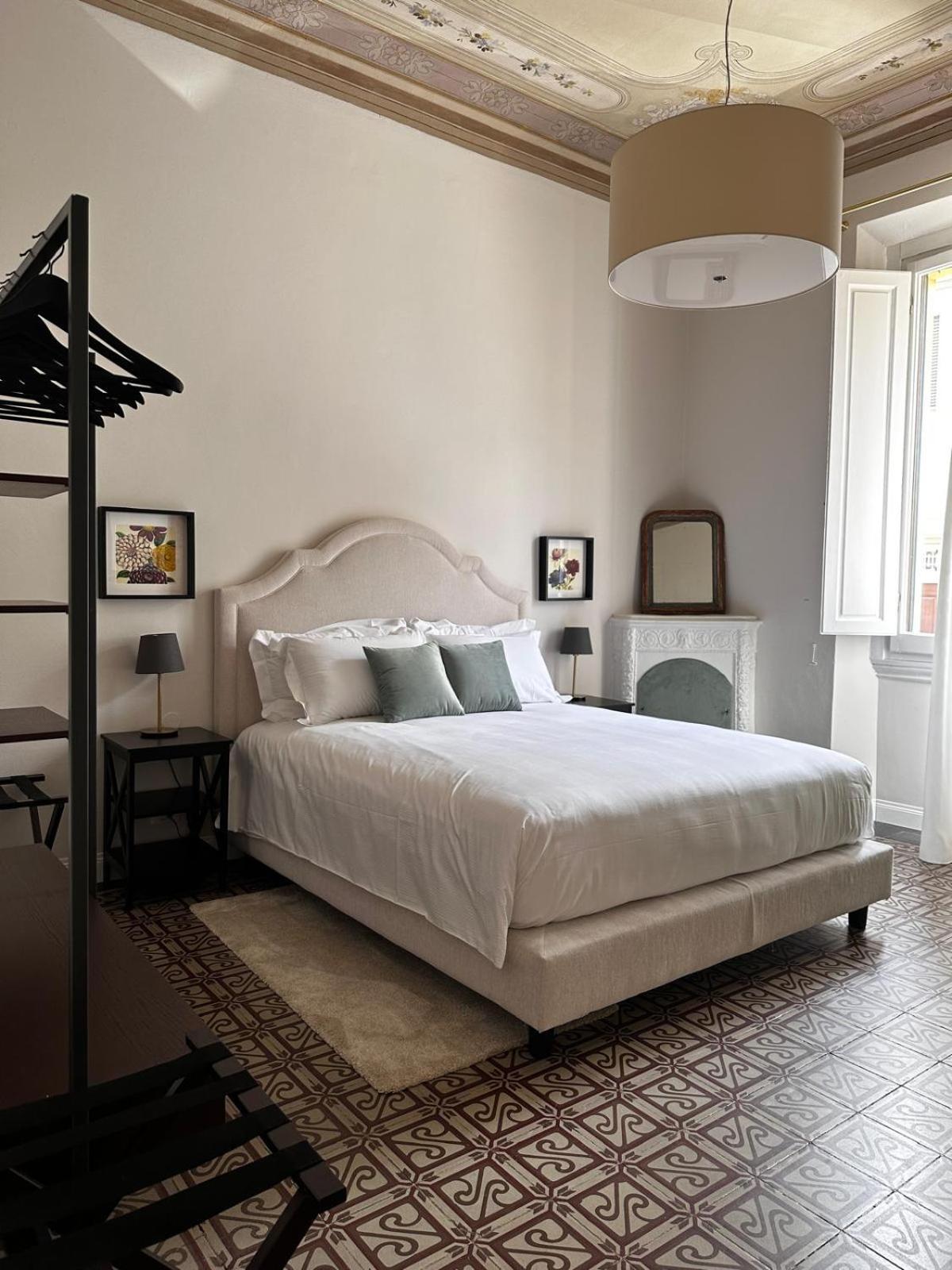 Apartment 4 Suites, Frescoes And Garden *