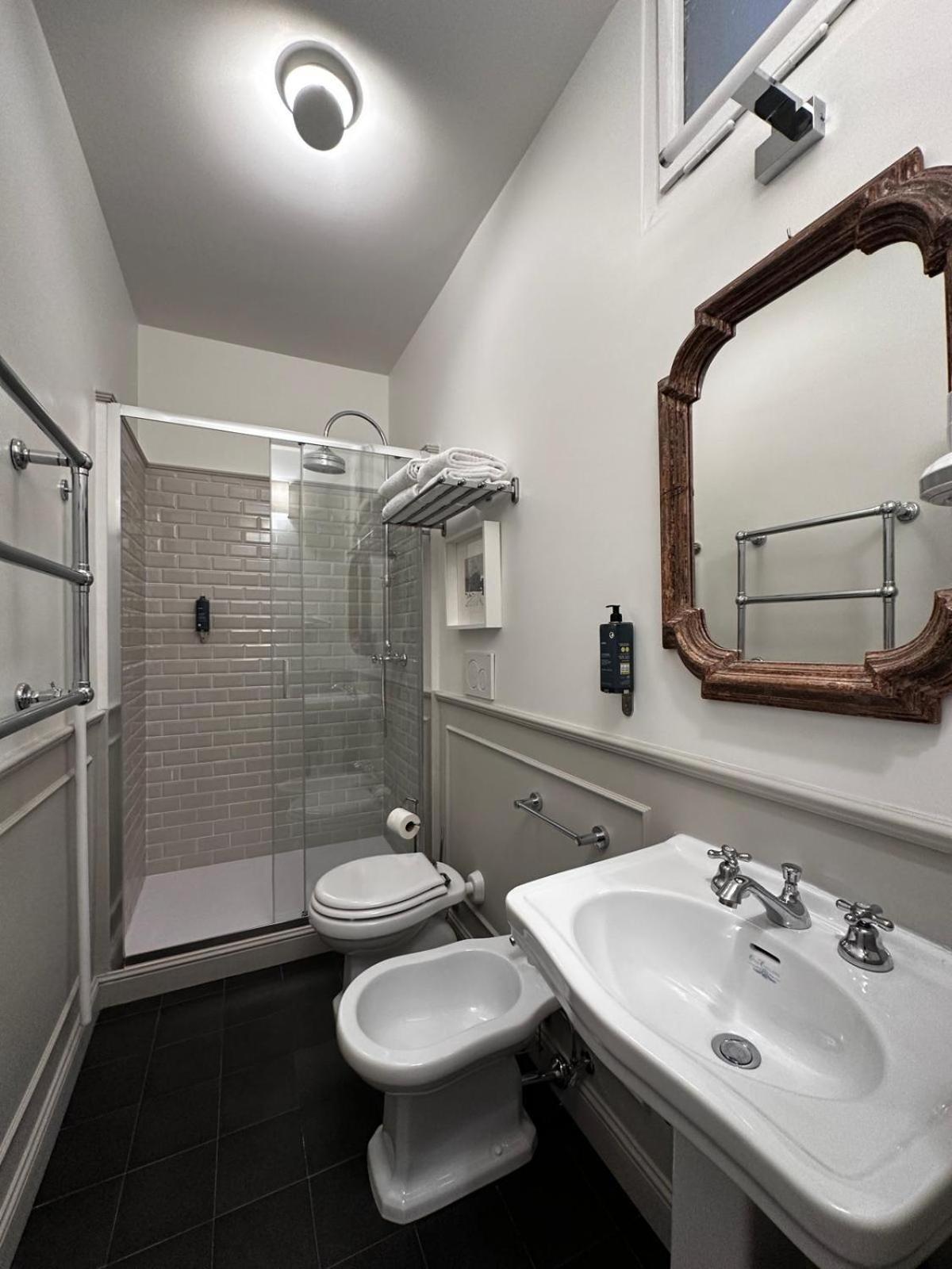 Apartment 4 Suites, Frescoes And Garden Florence