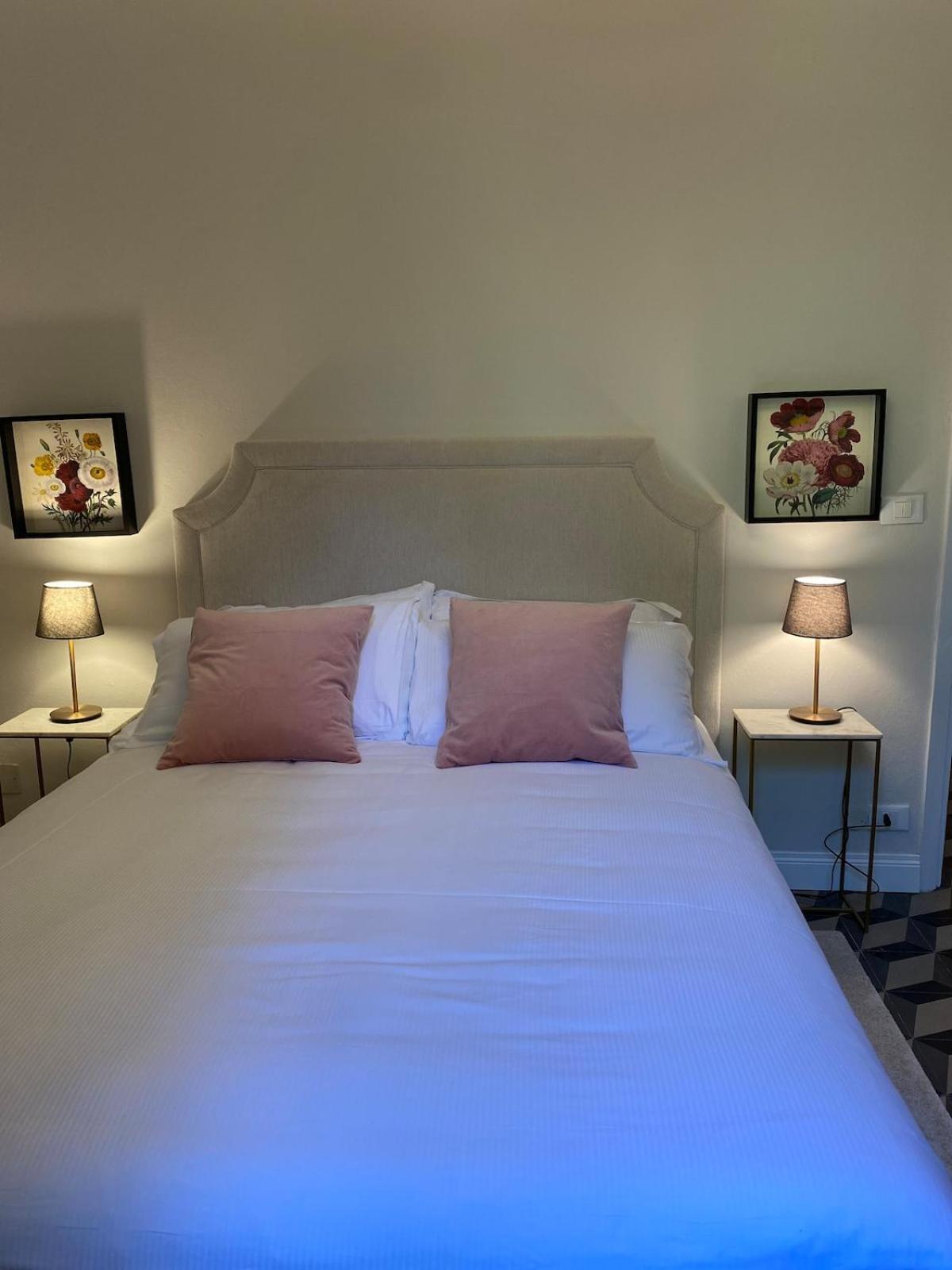 4 Suites, Frescoes And Garden * Florence