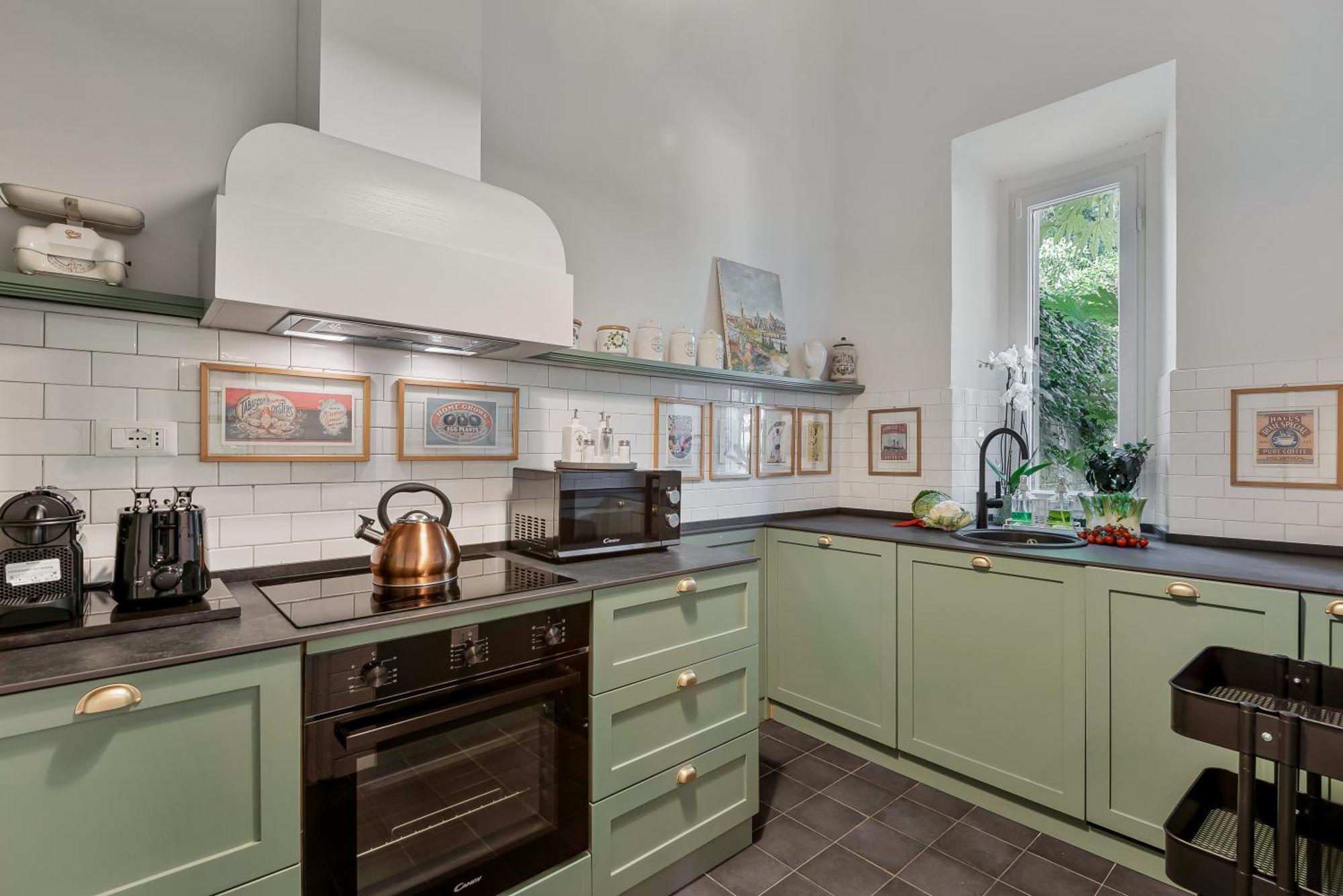 4 Suites, Frescoes And Garden *